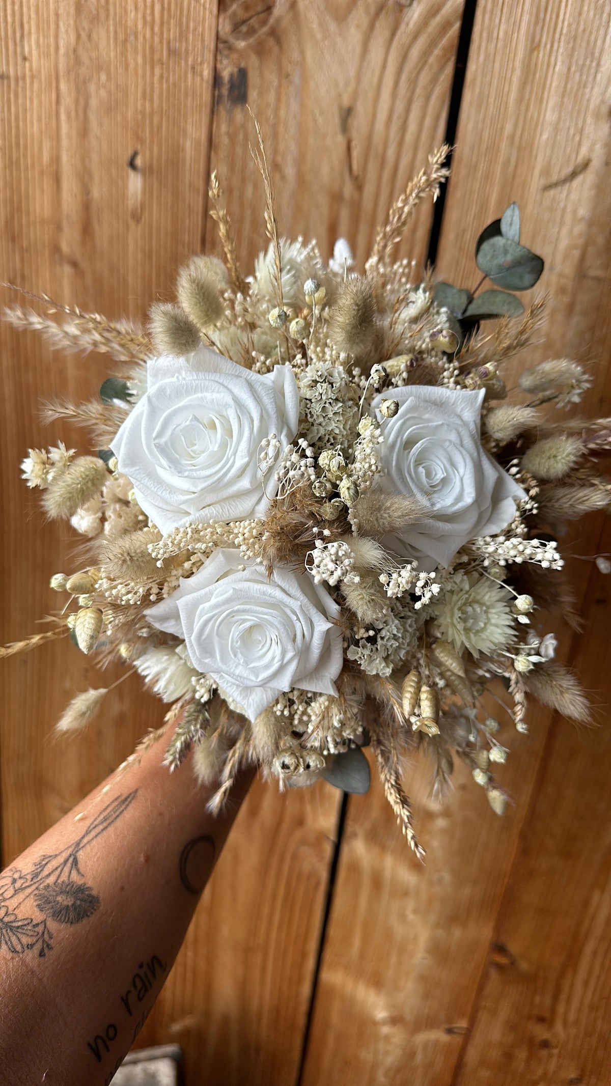 Scandinavian Natural Bridal Bouquet, Infinity Roses & Dried Flowers – White Beige