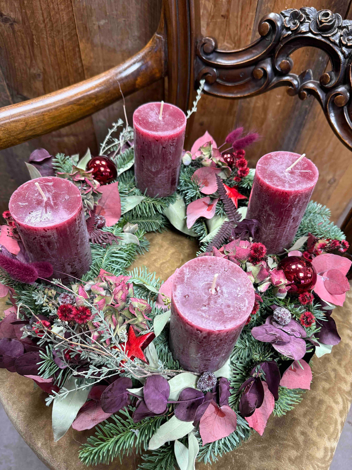 Advent Wreath Berry Velvet – Bordeaux Candles & Dried Flowers
