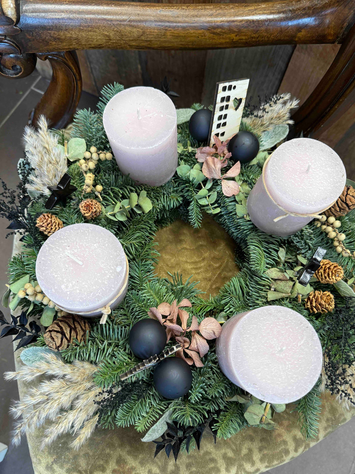 Adventskranz Modern Rosé - Eukalyptus & Naturmaterialien
